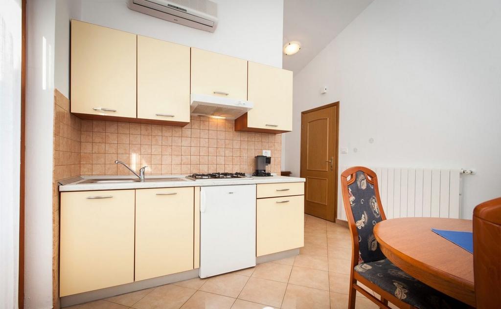 Apartments Hrvatin Rovinj Bagian luar foto