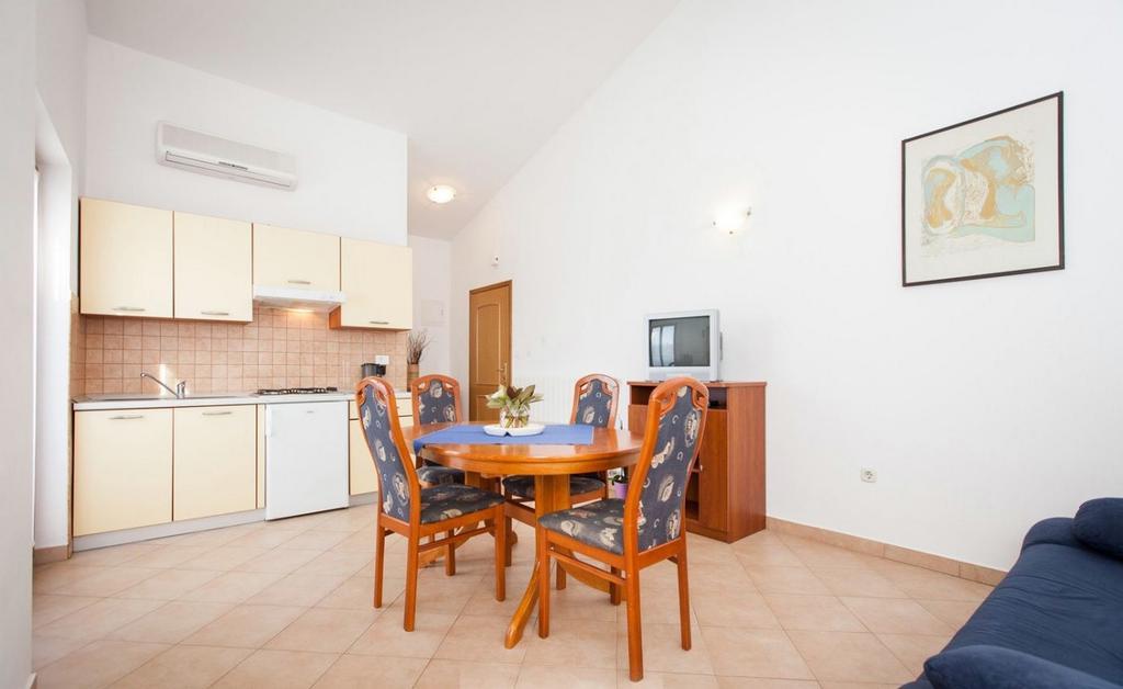 Apartments Hrvatin Rovinj Bagian luar foto